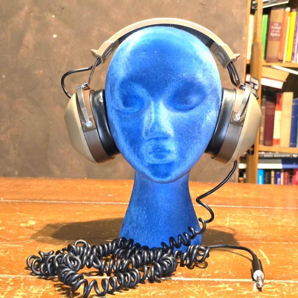 Realistic Pro-20 Stereo Headphones Radio Shack Made in USA Vintage